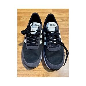 NEVER WORN- Women’s Black Adidas Run 70S Shoes GW5609- Size 8